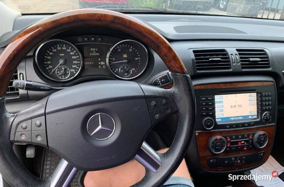 Mercedes RKlasa 30 Diesel 4X4 7OSOB hak Gliwice