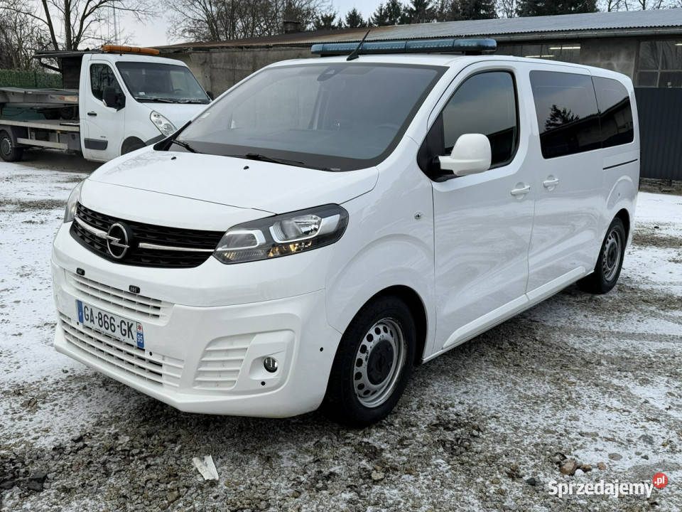 ambulansy Opel Vivaro Opel Vivaro 20CDTI 177