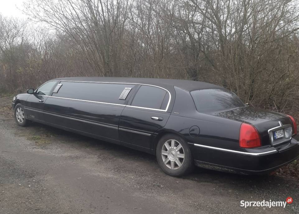 Lincoln Town Car 120 Limuzyna Mierzyn