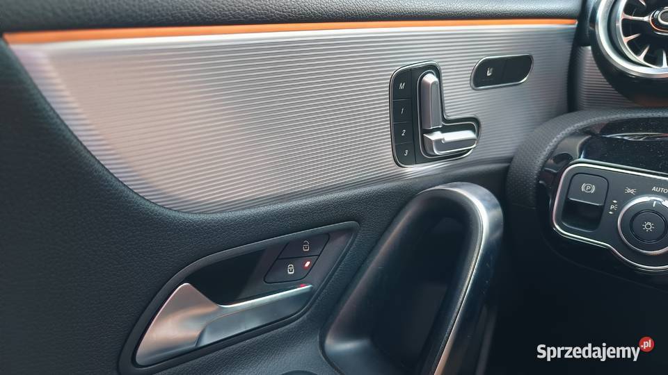 Marcedes A 220 190 59000 Benzyna Ząbki sprzedam