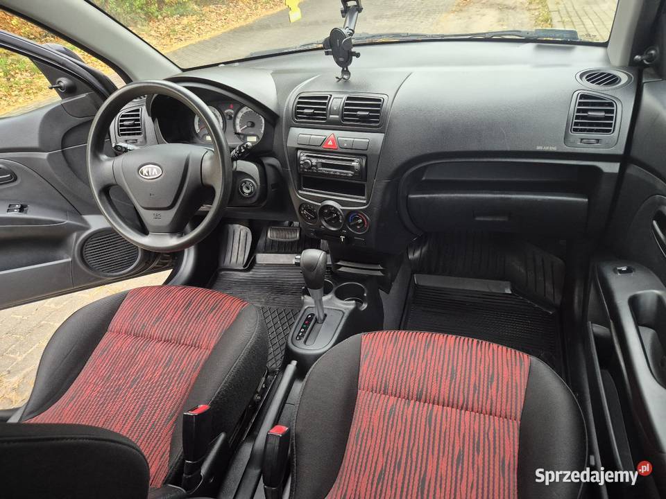 Kia Picanto automat zwykly 11 benzyna bez rdzy centralny zamek sprzedam