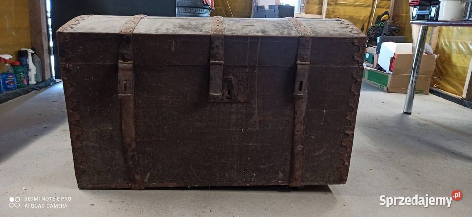 Kufer zabytkowy Lubartów