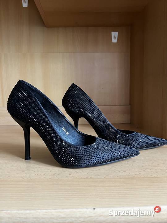 Czarne damskie buty z wąskim noskiem rozmiar 38 mazowieckie Warszawa sprzedam