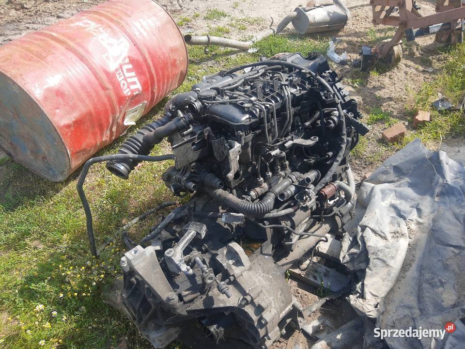 Silnik Volvo v 50 16 d z skrzynią Pozostałe Łęczna sprzedam
