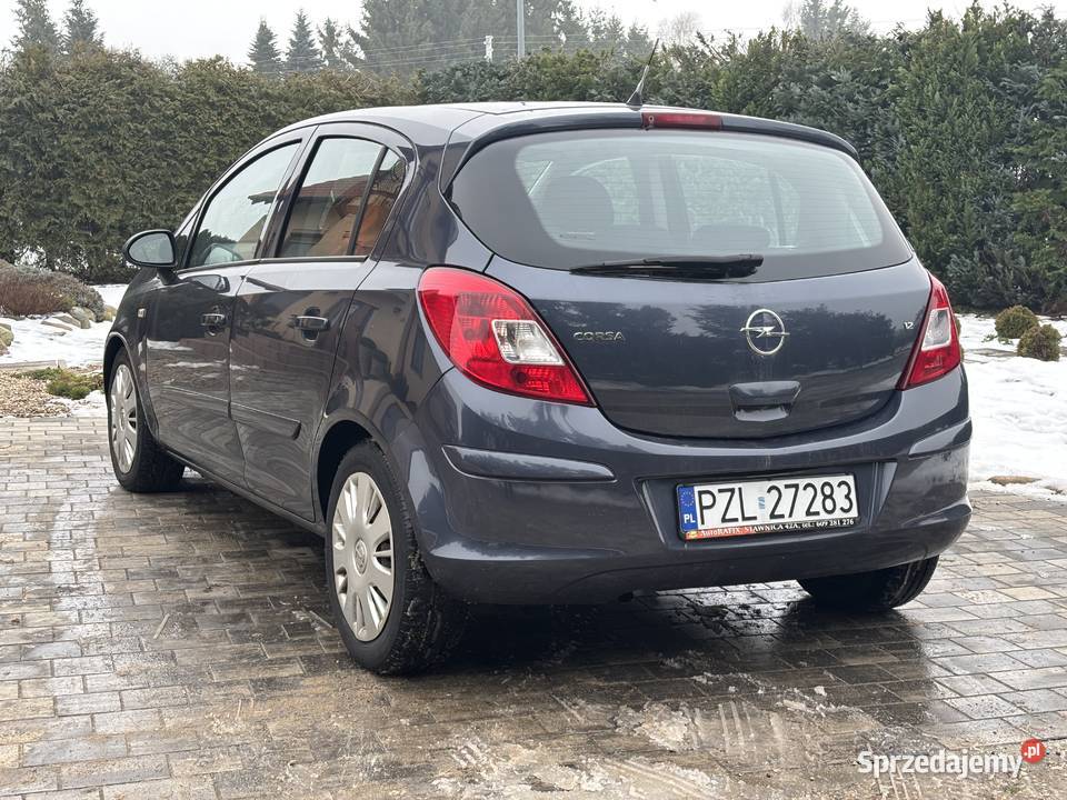Opel Corsa D Samochody osobowe Złotów sprzedam