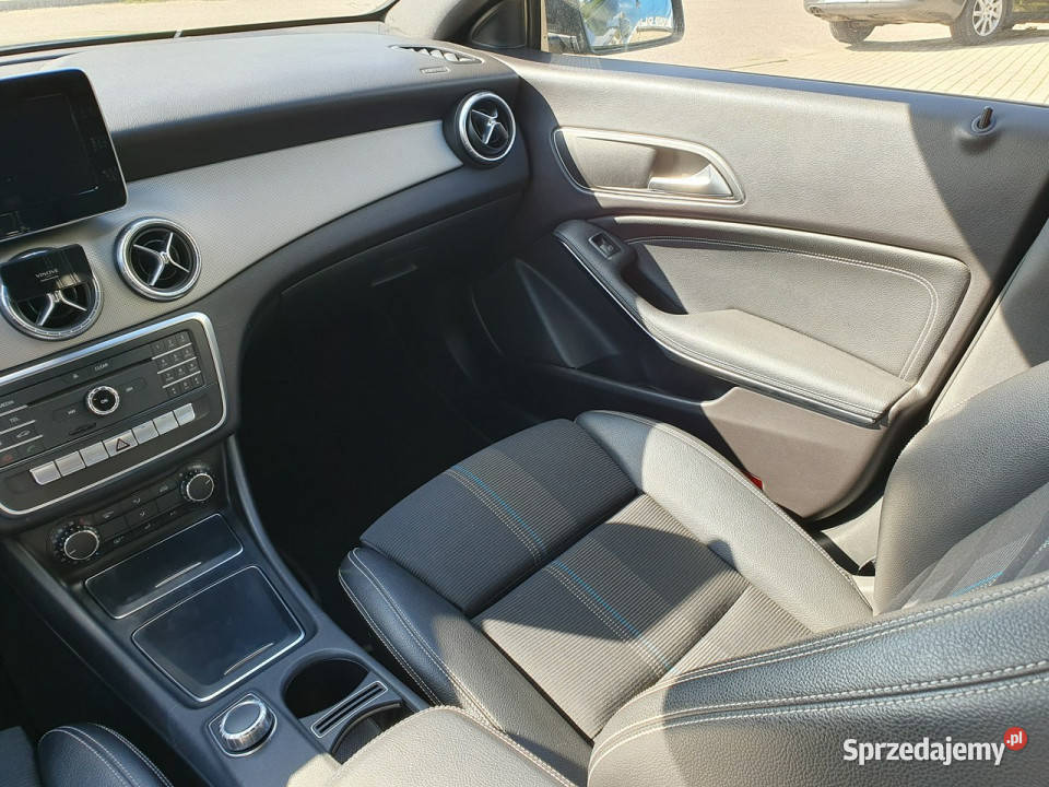 Mercedes CLA 200 Shooting Brake stan I 20132019 Warszawa