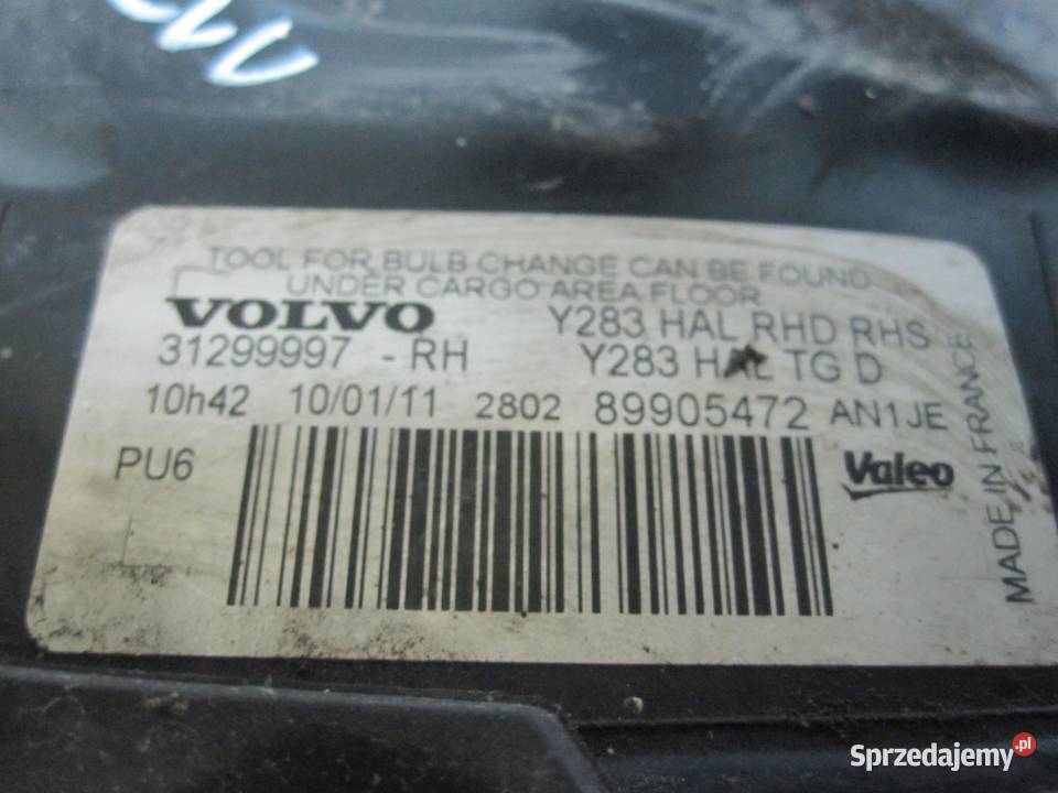 VOLVO S60 II 11r lampa prawa przód ANGLIK