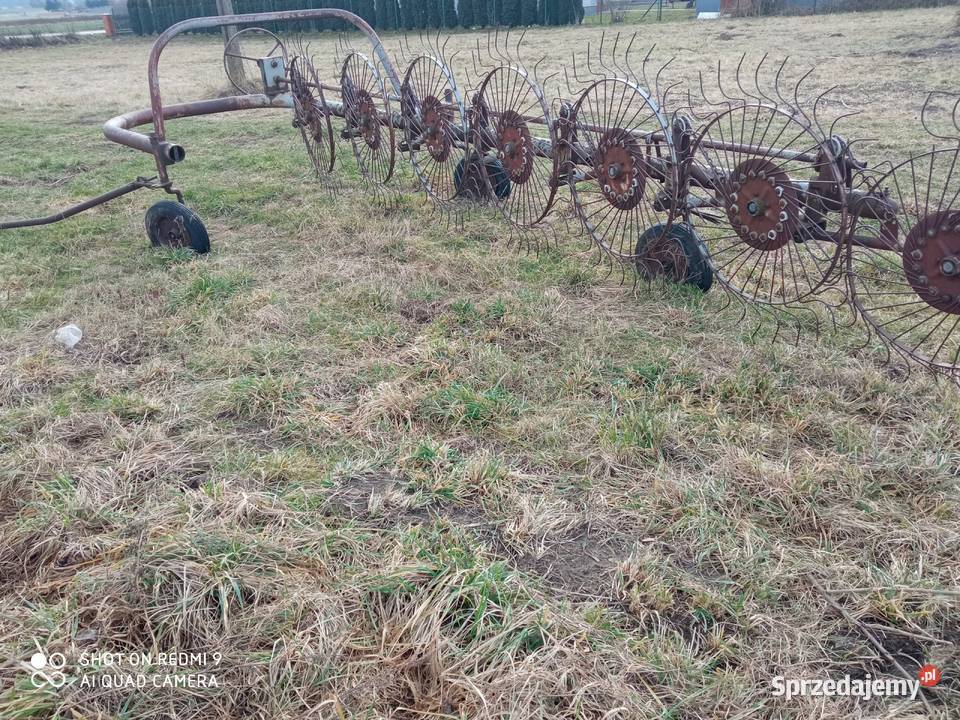 Zgrabiarka do siana Kaznów-Kolonia