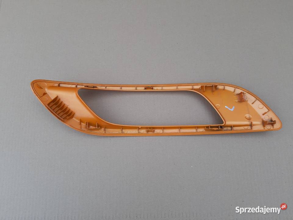 DAF CF EURO 6 RAMKA OBUDOWA HALOGENU LEWA