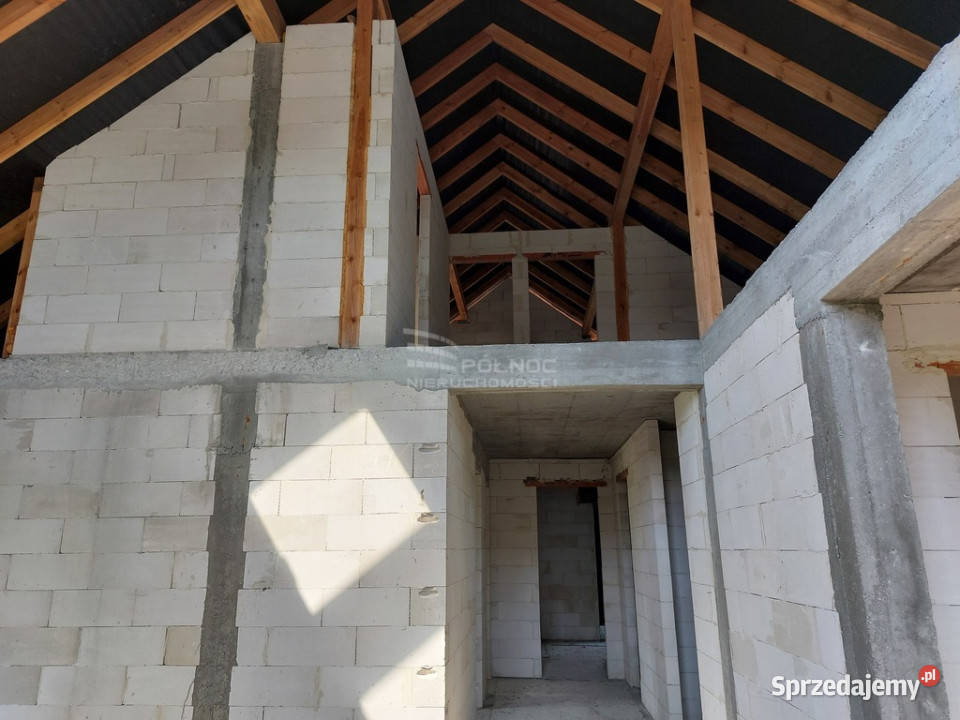Dom w Sławacinku Starym stan surowy zamknięty 1250m2