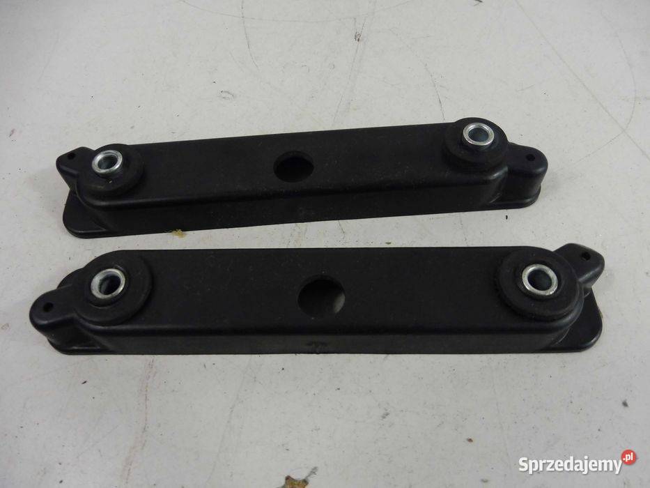 Piaggio MP3 500 mocowanie podszybia 1420r A696 Poznań