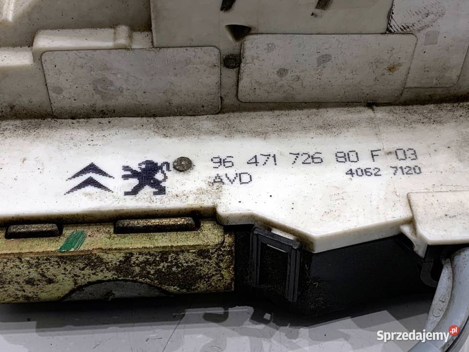 ZAMEK DRZWI PRAWY PRZÓD CITROEN C4 I Hatchback Zamki, wkładki i kluczyki sprzedam