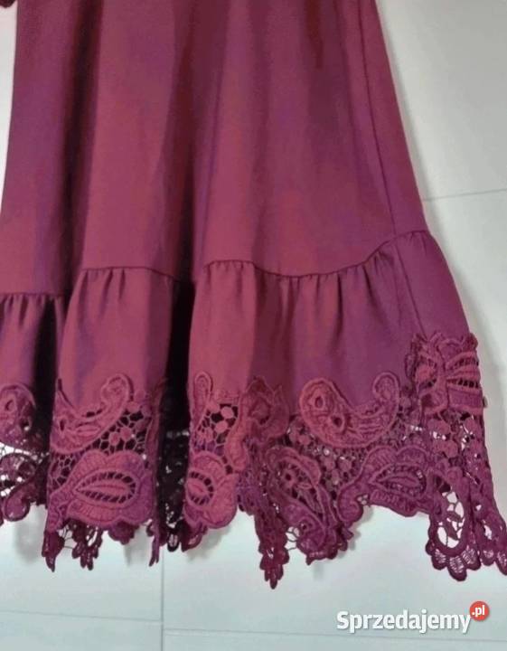 Burgundowa luźna elegancka sukienka Busko-Zdrój