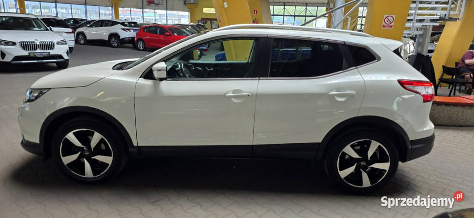 Nissan Qashqai OPIS W podanej roczna gwarancja elektryczne lusterka