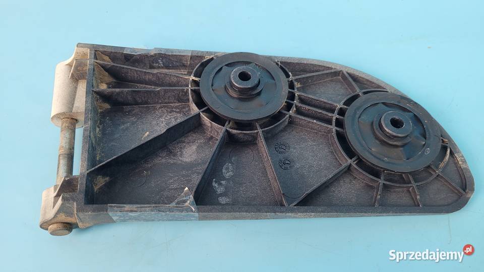 CASE IH PUMA 145 12r ZAWIAS DRZWI SZYBY GÓRNY