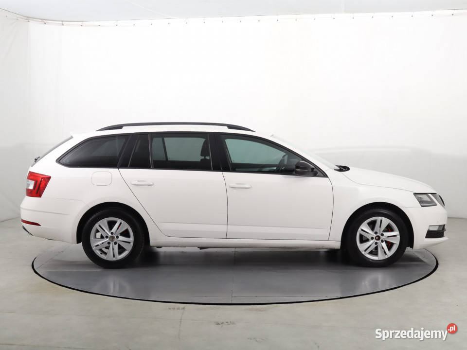 Skoda Octavia 16 TDI czujnik parkowania Katowice