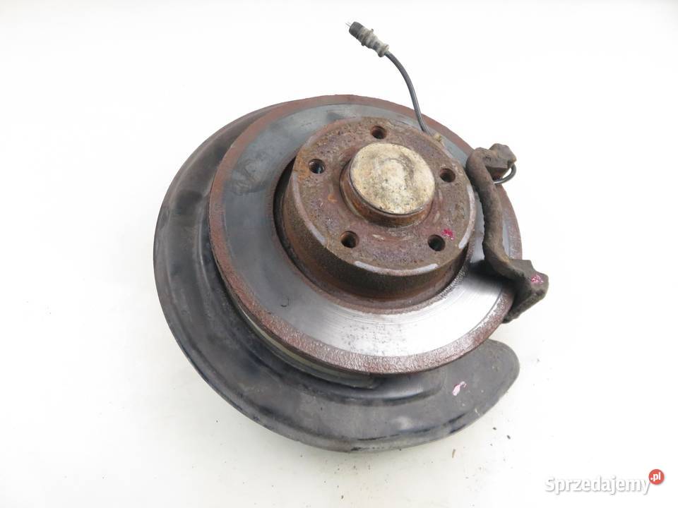 PIASTA TYLNA LEWA OPEL VIVARO A 19 DCI Piasty i łożyska kół