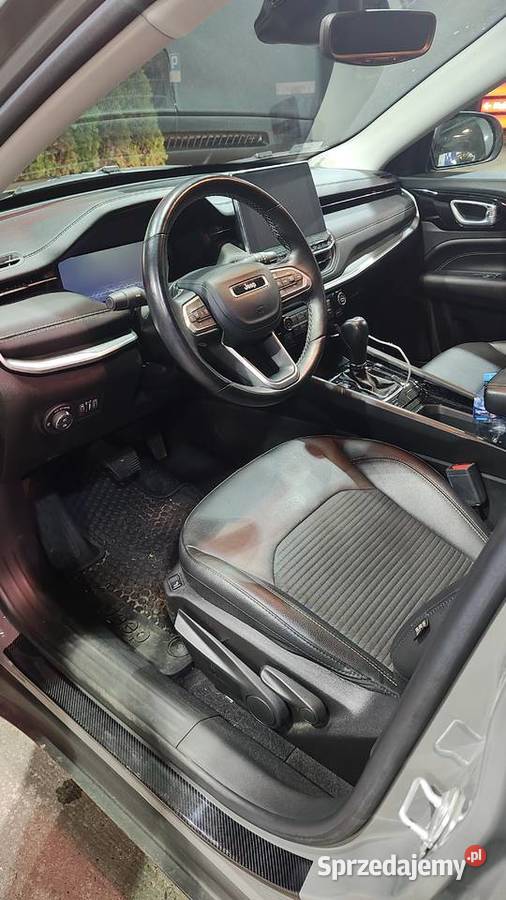 Jeep Compass 13 TMair Limited FWD SS DDCT Salon Toruń