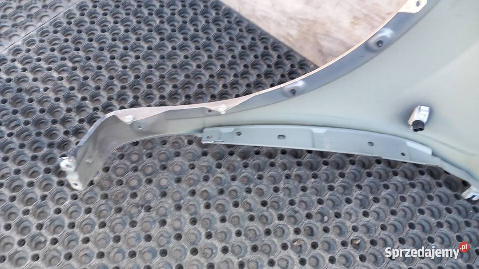 NISSAN QASHQAI J10 BŁOTNIK PRZÓD PRAWY C30