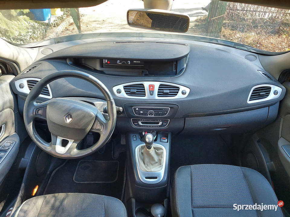 Renault Grand Scenic III 2009 16 16V LPG hak 7os Paszyn