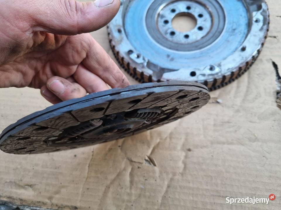 SPRZĘGŁO KOMPLETNE RENAULT CLIO IV 302050736R
