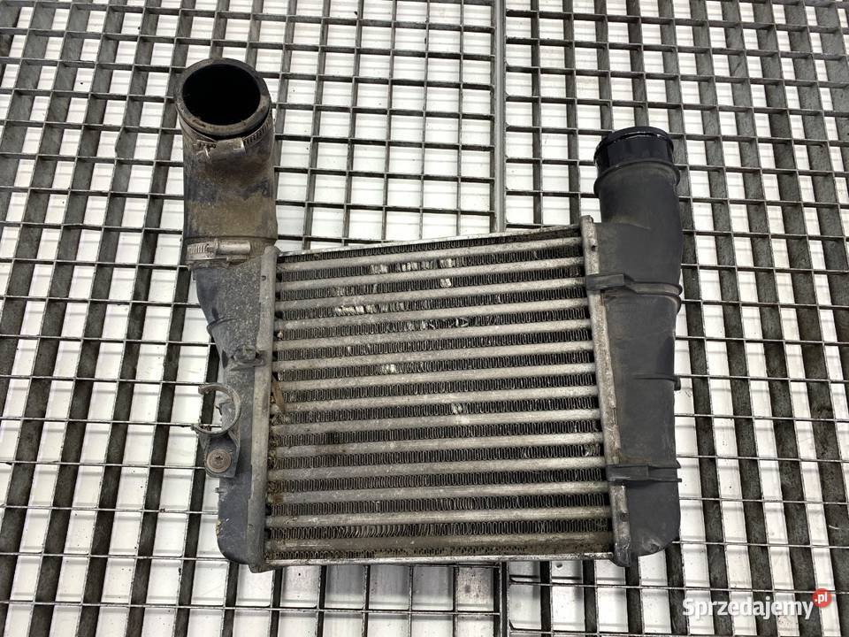 INTERCOOLER AUDI A4 B6 8E0145805F 19 130 0005