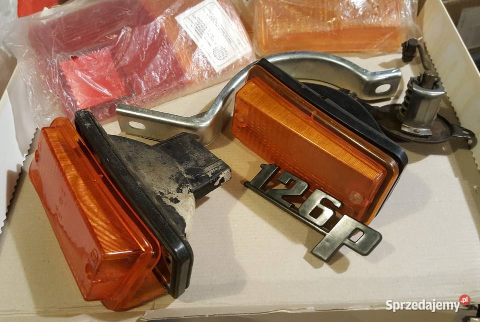 Kierunkowskazy FIAT 126 osobowe Wrocław sprzedam