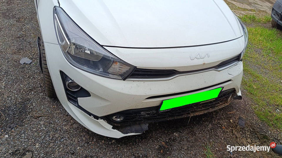 kia rio 72023 12 benzin 61kw 85000 uszkodzona Bochnia