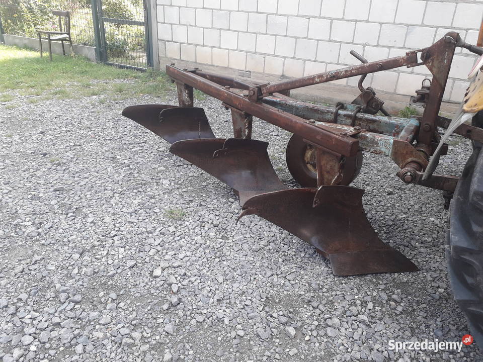 Pług 3skibowy Radom sprzedam
