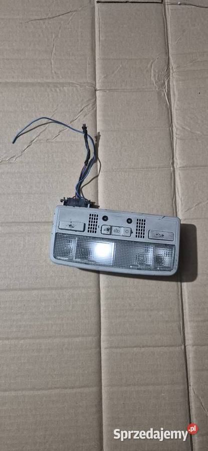 Lampka podsufitki Ambiente Golf 4 Bora Passat B5 Słupsk