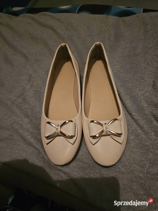 Sprzedam nowe buty w kolorze beżowy skóra Balerinki Kraków