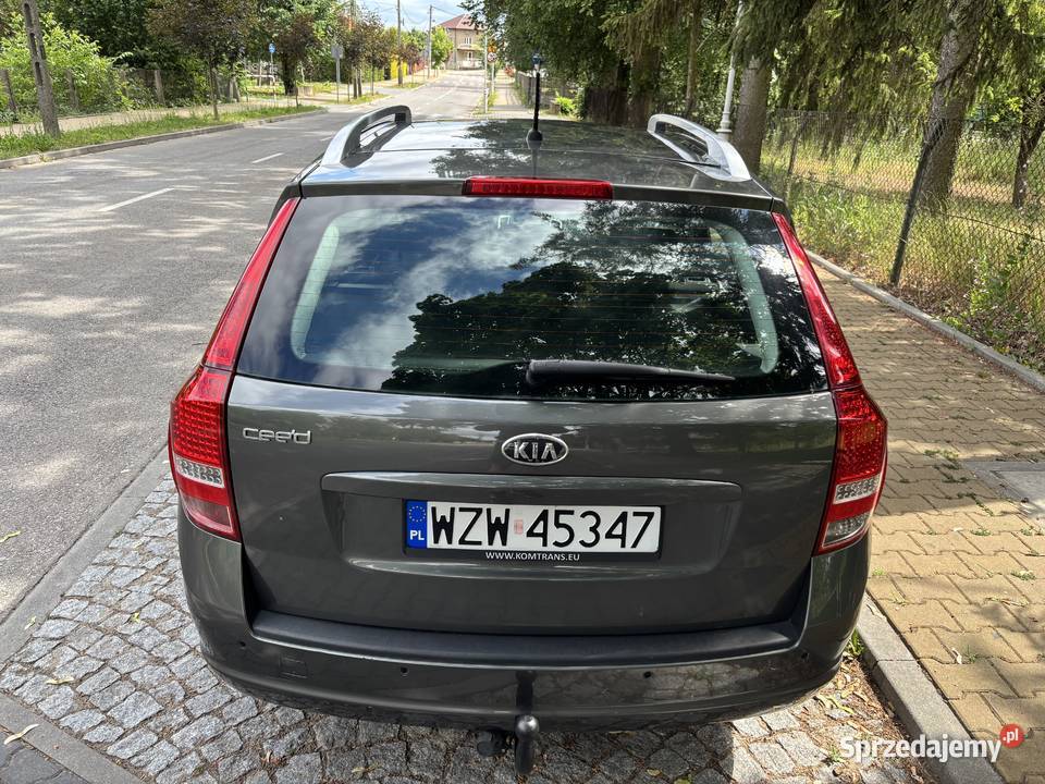 Kia ceed 2011 16crdi 115 kombi 1582cm3 Zwoleń