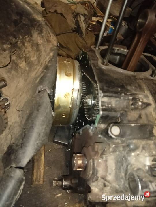 Sprzedam części do Suzuki dr 600
