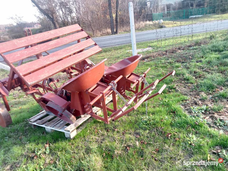 Sprzedam sadzarkę do roszady chwytakową stan Rośliny przemysłowe Produkcja roślinna Wilczowola sprzedam