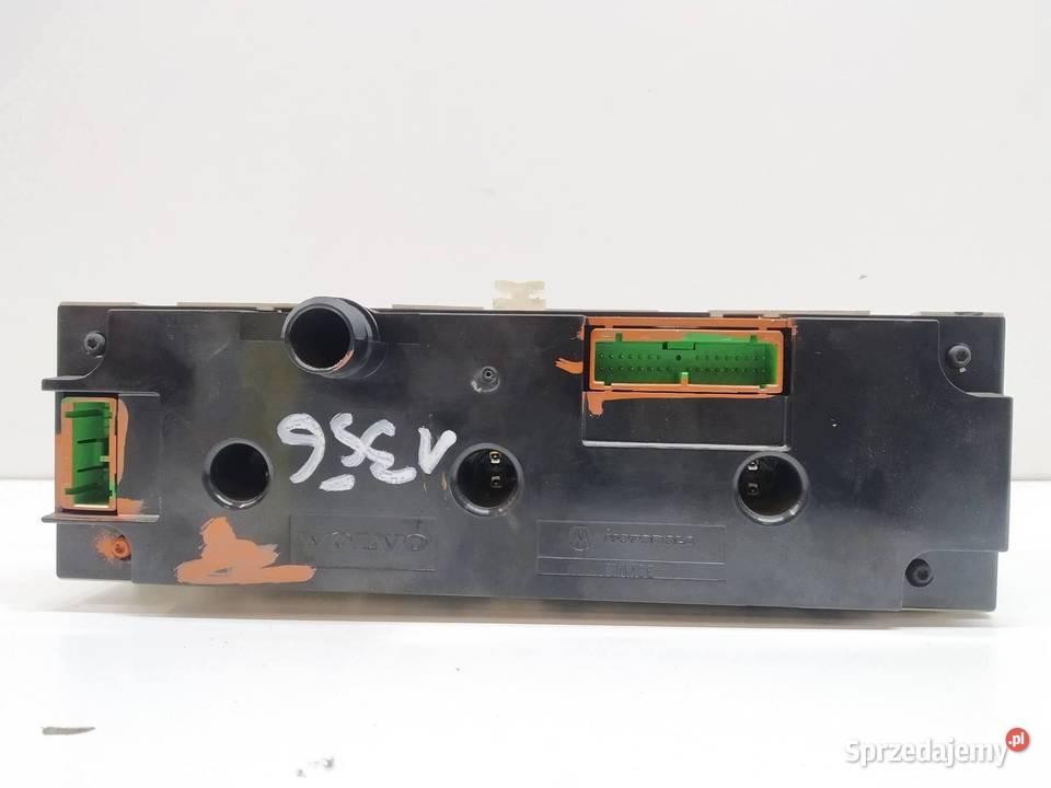 PANEL NAWIEWU 612698 Volvo V40 I 19952004