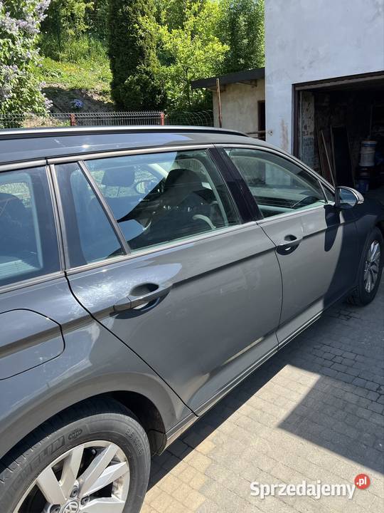 Passat b8 2018niski przebieg Kombi sprzedam