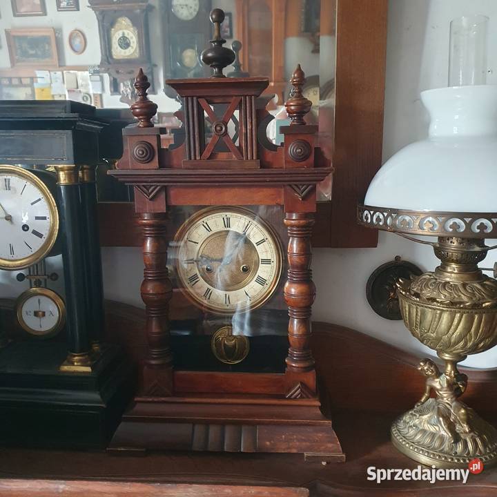 Sprawny Junghans kapliczka z XIXtego wieku sprzedam