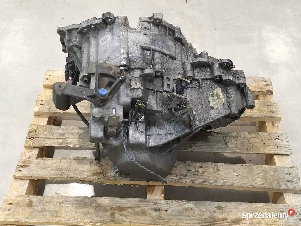 SKRZYNIA BIEGÓW P8647073 24 D Volvo S60