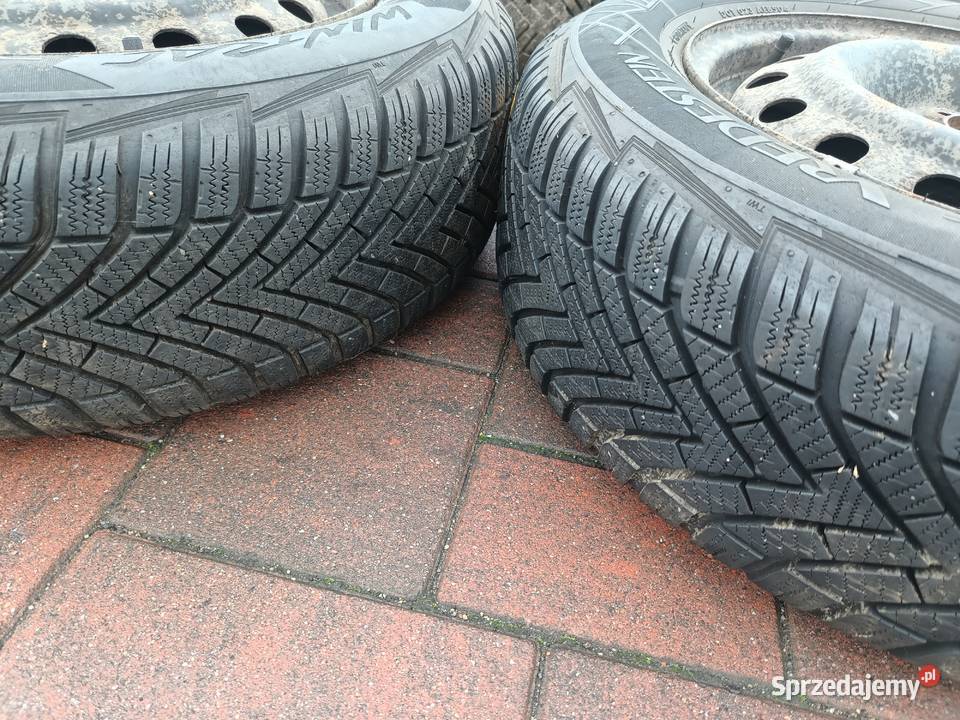 Koła stalowe opony zimowe 2020r 19565 R15 5x1143 sprzedam