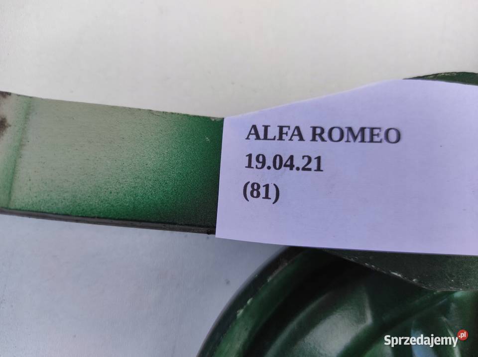 ZAWIASY POKRYWY SILNIKA ALFA ROMEO 147 937 3D