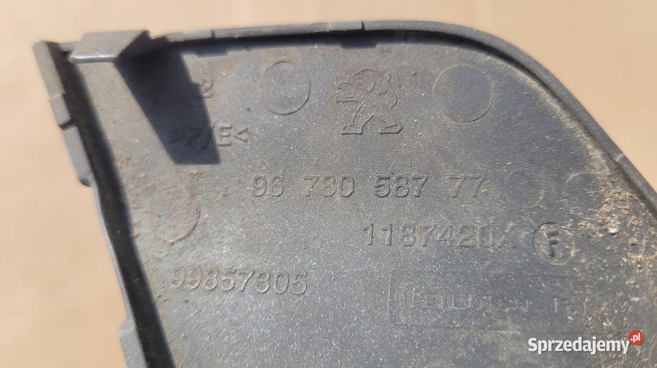 PEUGEOT 2008 I 1316 ZAŚLEPKA HAKA ZDERZAKA PRZÓD osobowe