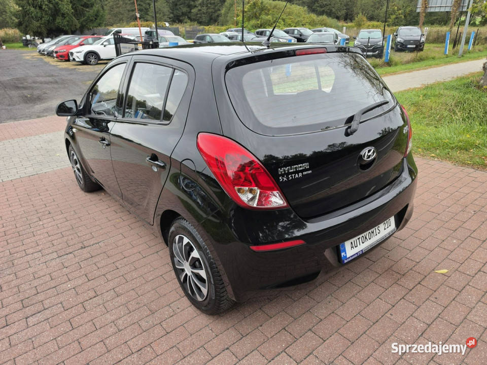 Hyundai i20 Hyundai i20 12 benzynka niski ESP i20 Cielcza