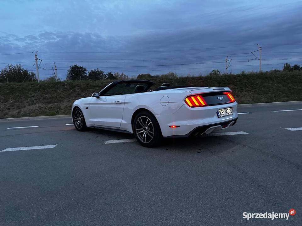 Ford Mustang 2017 23 313 koni cabrio elektryczne lusterka Radom