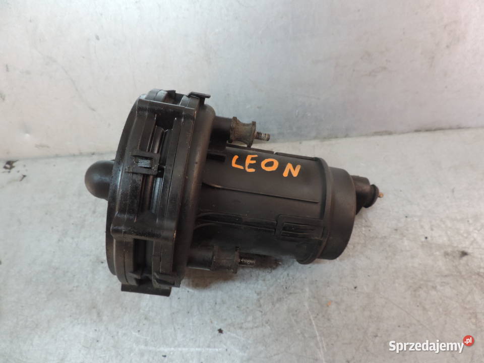 AUDI A3 8L GOLF 4 18T POMPA POWIETRZA 078906601D Silniki i osprzęt Nowy Sącz