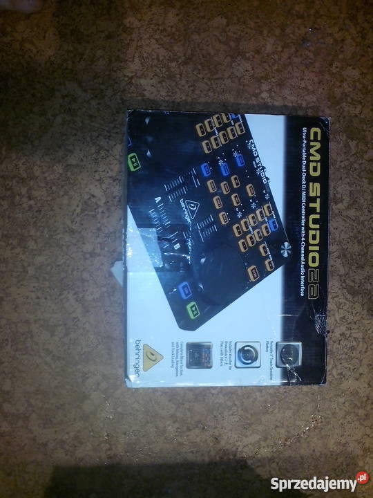 Cyfrowy kontroler Behringer CMD Studio 2A Sprzęt estradowy, studyjny i DJ-ski Siemianowice Śląskie