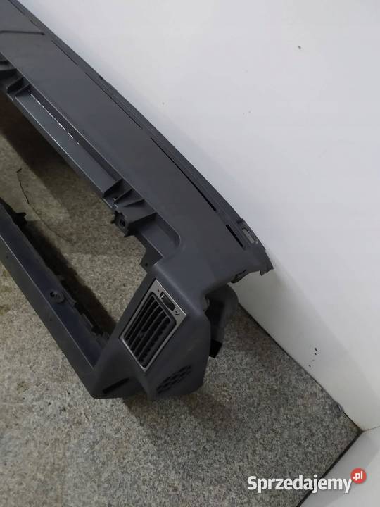 DESKA ROZDZIELCZA PULPIT KONSOLA Iveco Stralis