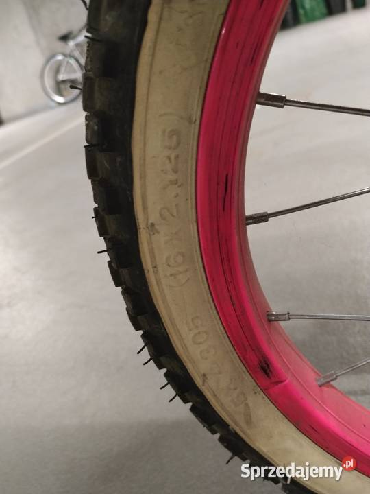 Rower dziecięcy fioletoworóżowy koła 16 kółka mazowieckie