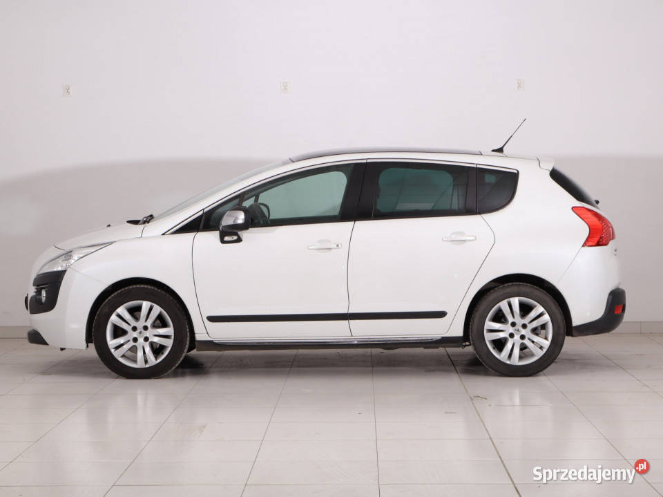 Peugeot 3008 20 HDi światła przeciwmgielne