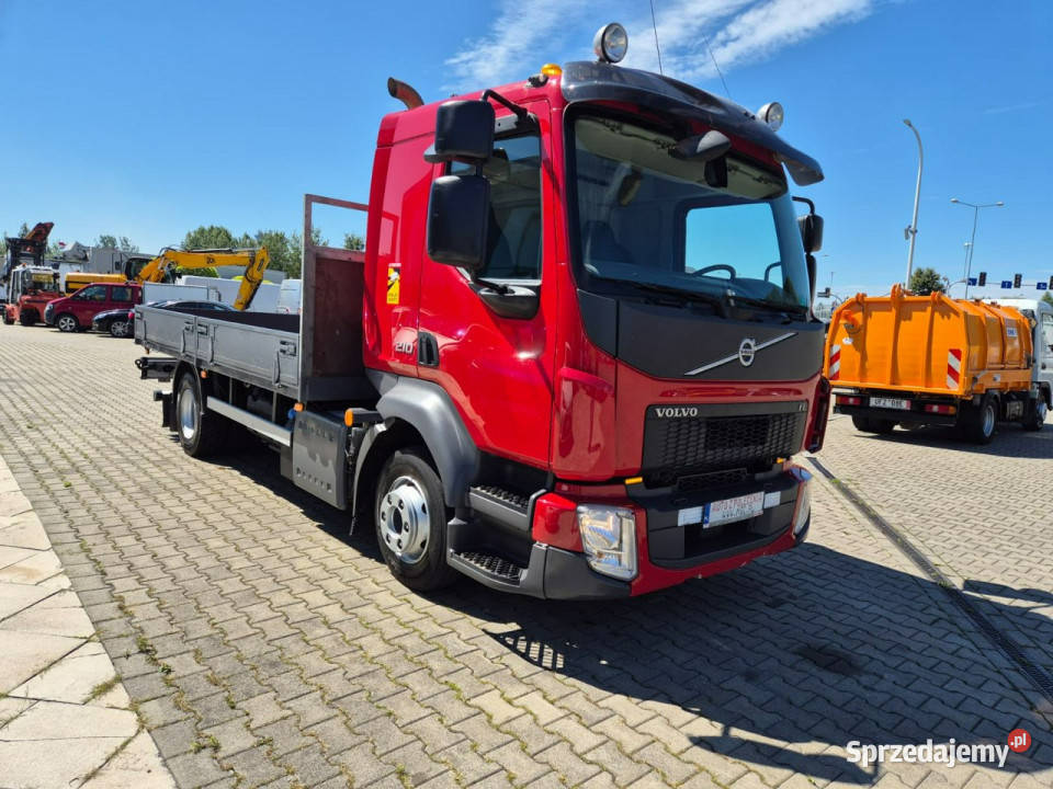 Volvo FL210 4X2 HDS FASSI Volvo FL 210 4X2 Łaziska Górne