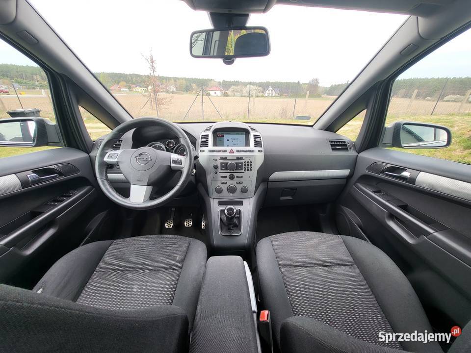 Opel Zafira B 19 150 Sport OPC Line kierownica po prawej stronie Kruszyn